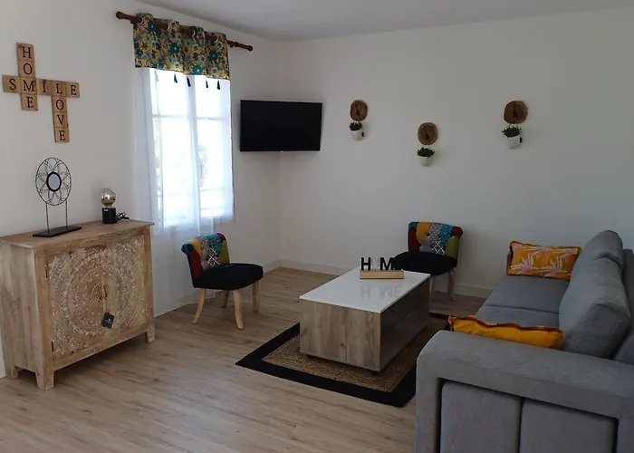 Maison 3 Avec 2 A 6 Personnes *