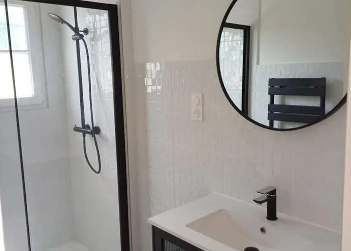 Maison 3 Avec 2 A 6 Personnes *